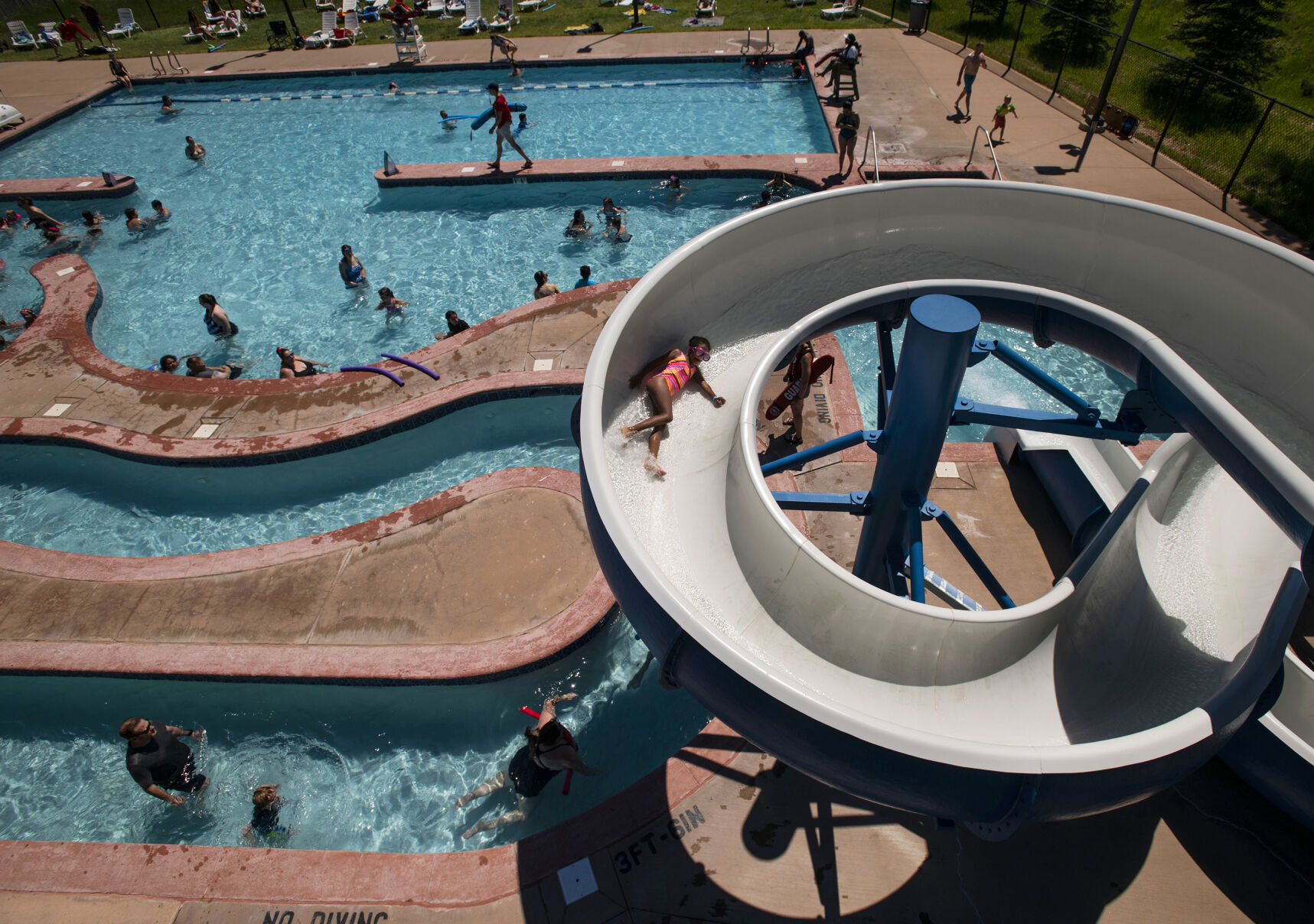 061021-news-pools 02